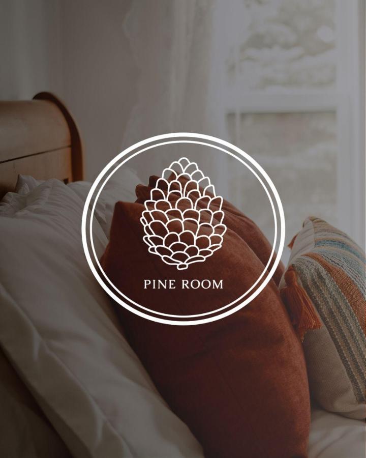 Hill Road Manor Bed & Breakfast Grand Falls Windsor Εξωτερικό φωτογραφία